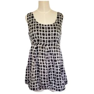 Trevan Blouse Silk Black & White Print Sleeveless Side Zip Bubble Hem Si…